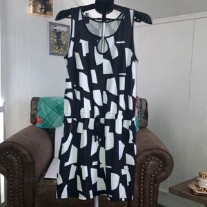 Monochrome Geometric Sleeveless Mini Dress